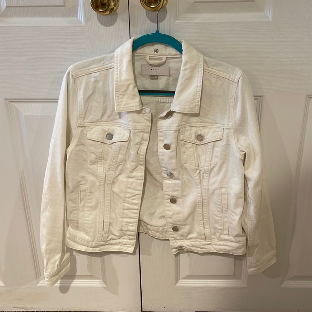 White denim jean jacket